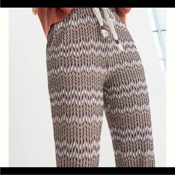 Anthropologie Saturday Sunday Mary
Jacquard Chevron Knit Joggers Size XS - Picture 2 of 11